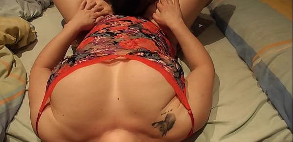  My stepmom lets me cum in her pussy